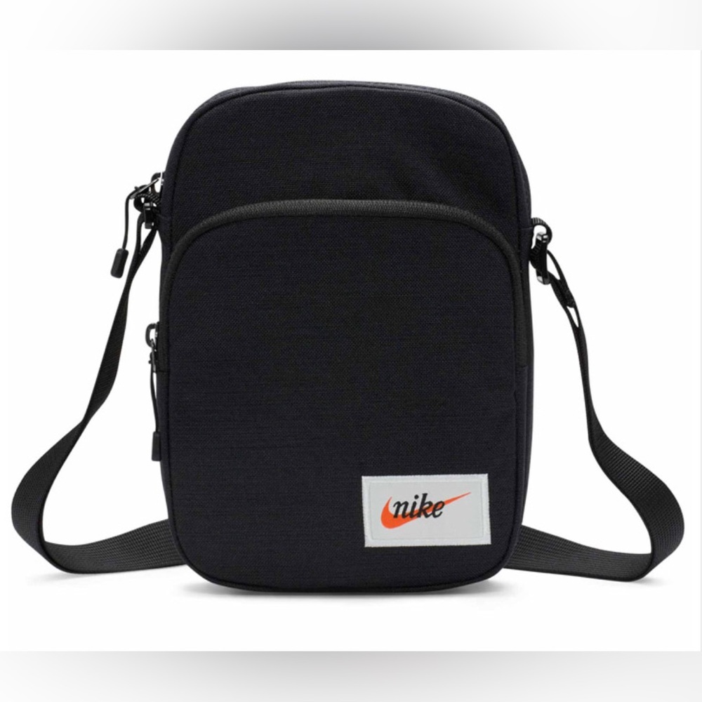 Nike Heritage Small Items Cross-body Bag | Unisex | Black